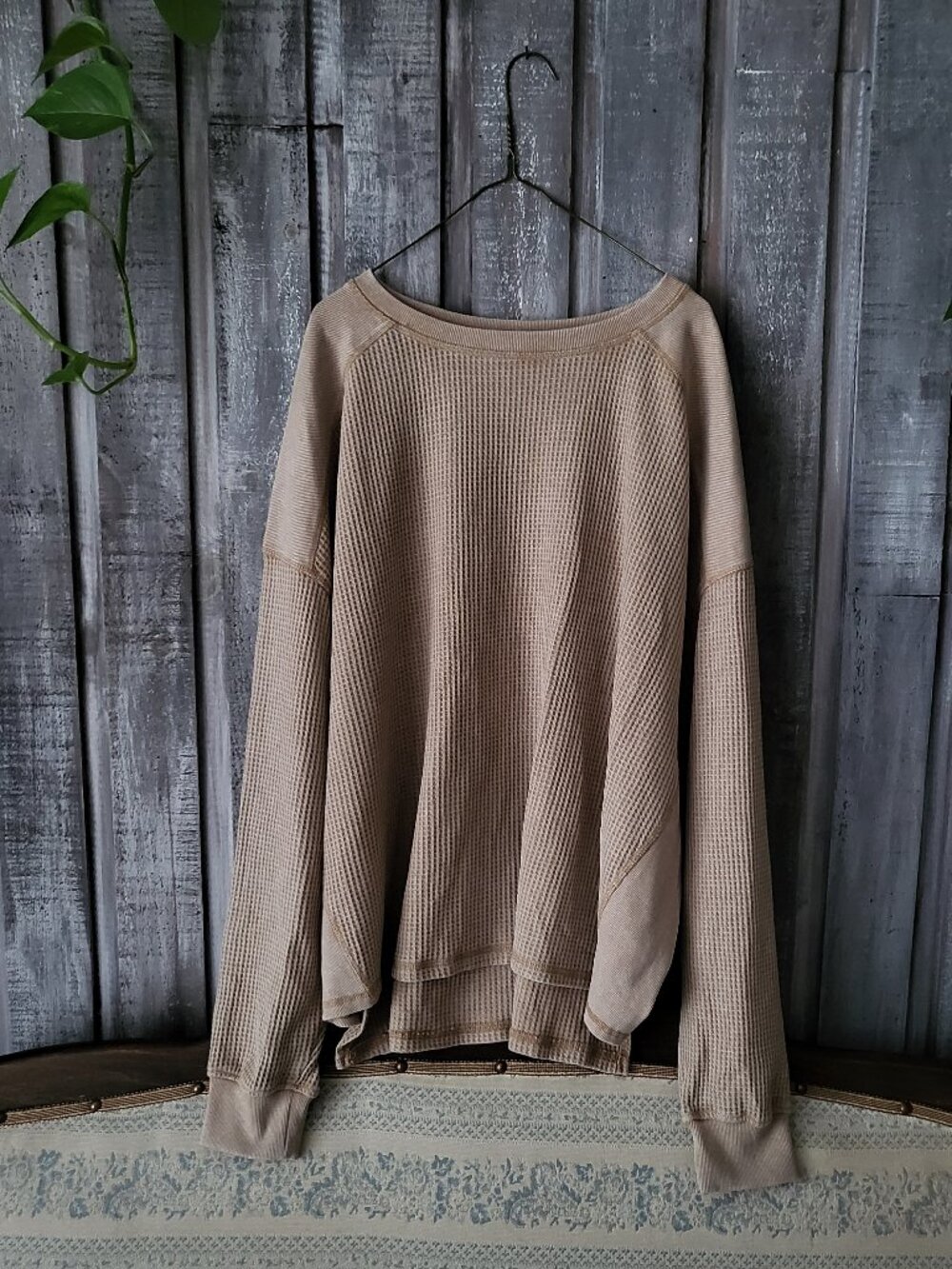 Wild Skye Brown Waffle Knit Raglan Sweatshirt Large NWT